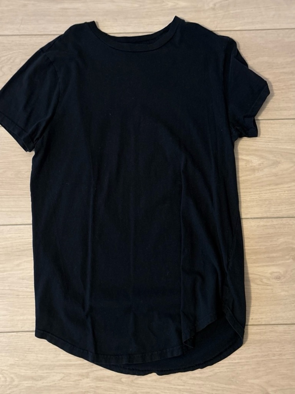 H&M Black Short-Sleeve Crewneck Tee